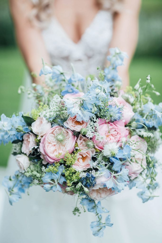 blue wedding bouquet