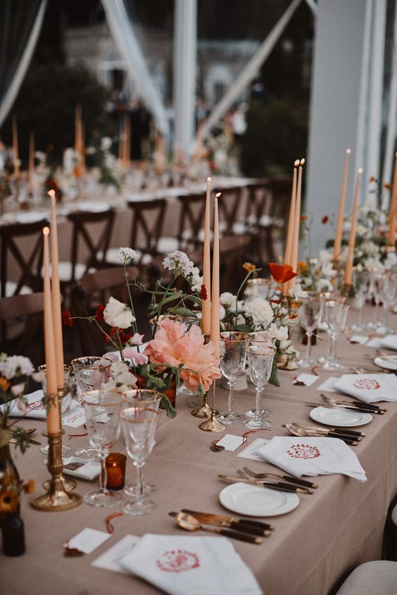 peach wedding table