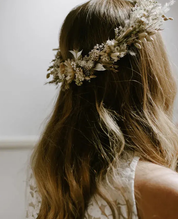 dried flower bridal hair