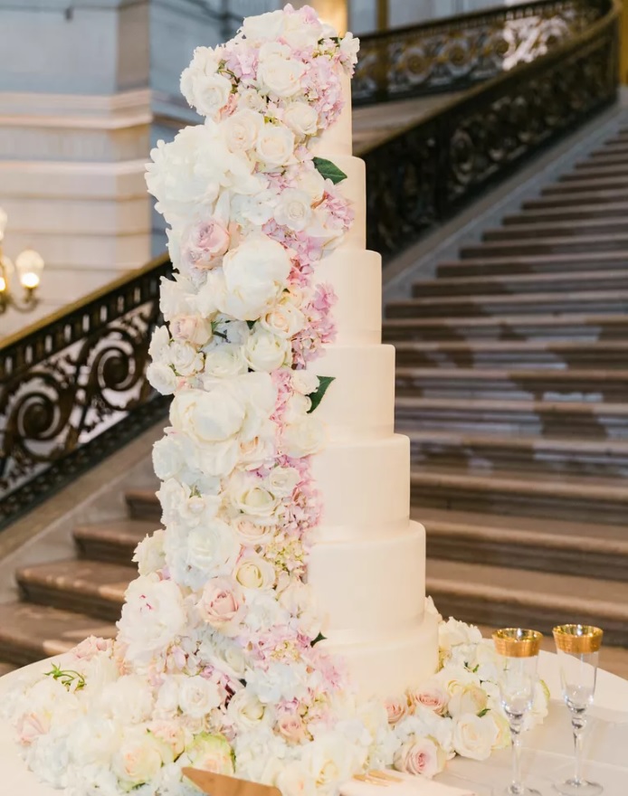 extra tall wedding cake