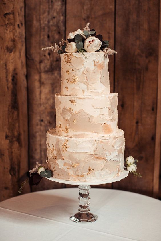 51 unique wedding cakes for the most adventurous couples – SheKnows